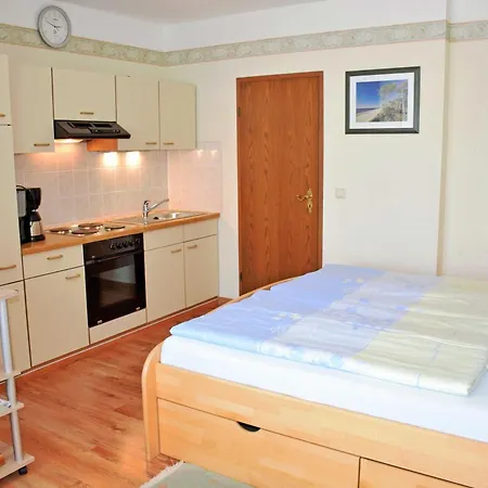 Homestay Appartementhaus Im Ostseebad *