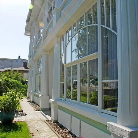 Homestay Appartementhaus Im Ostseebad Sellin (Rugen)